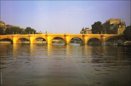 Affiche originale / Original poster de CHRISTO & Jeanne-Claude. Le Pont Neuf -  Paris 1985.